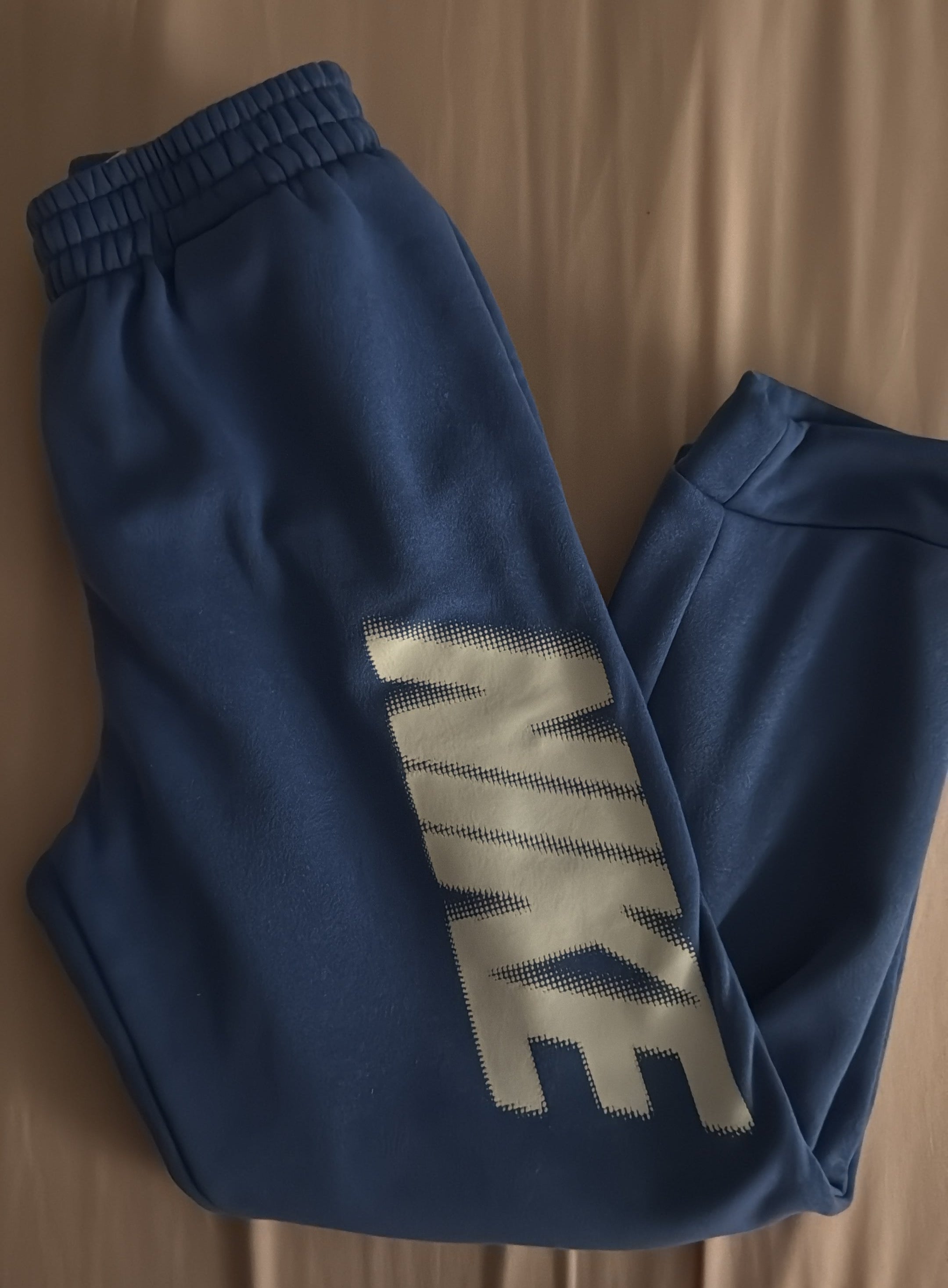 Nike 6/7