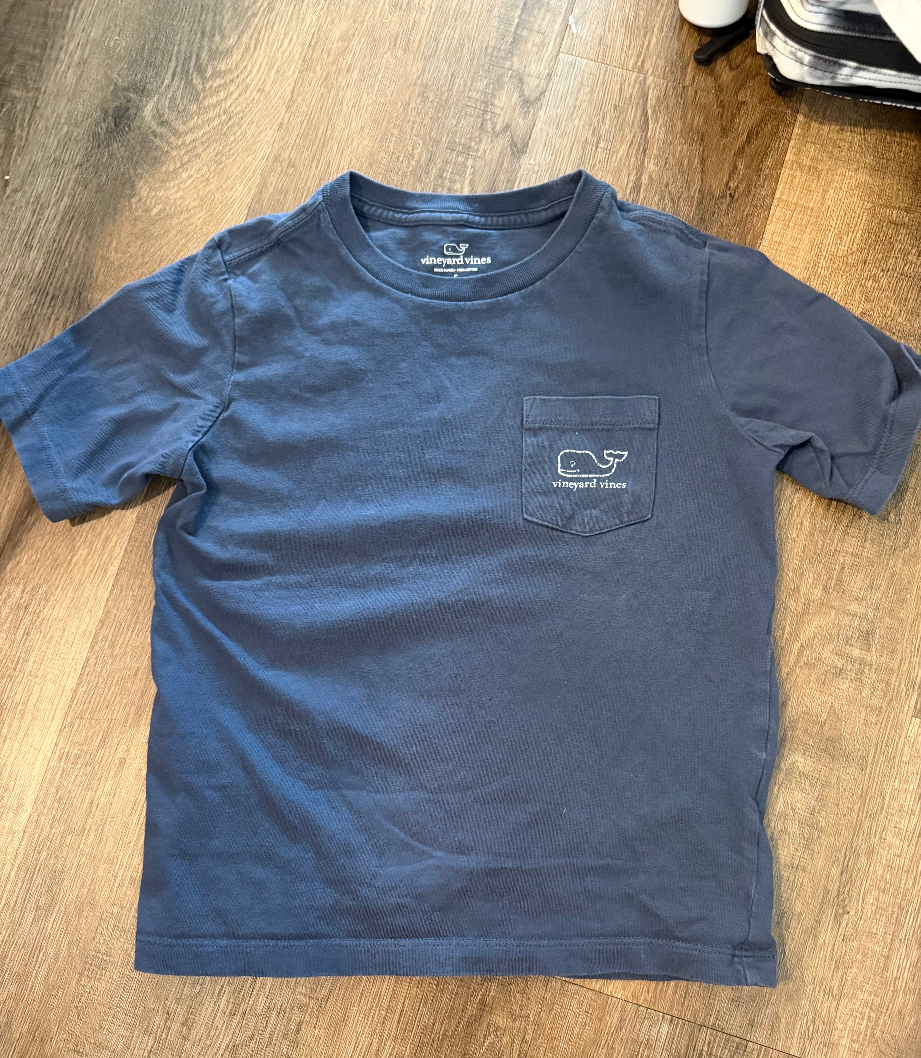 Vineyard Vines 5t