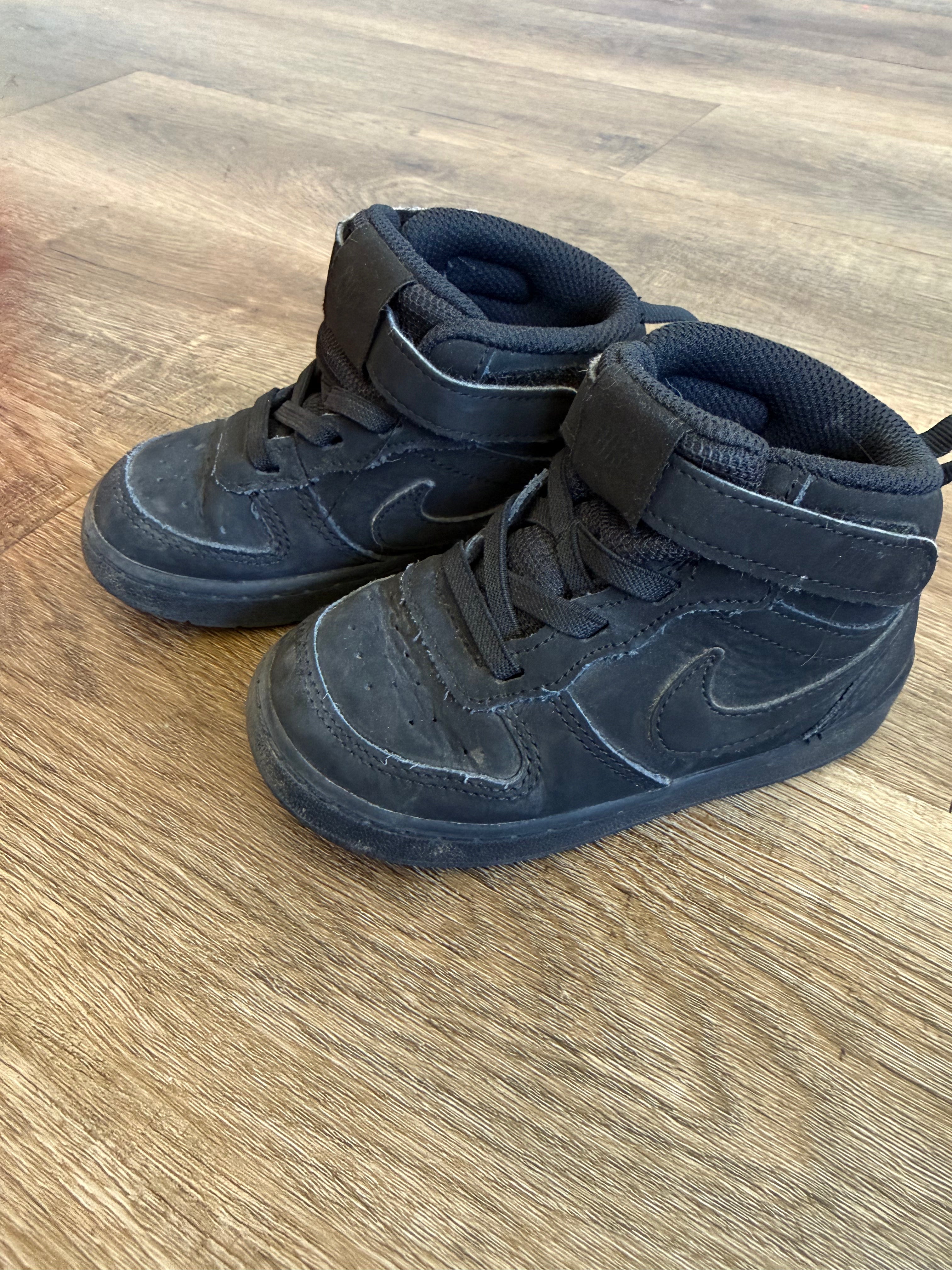 Nike 8c