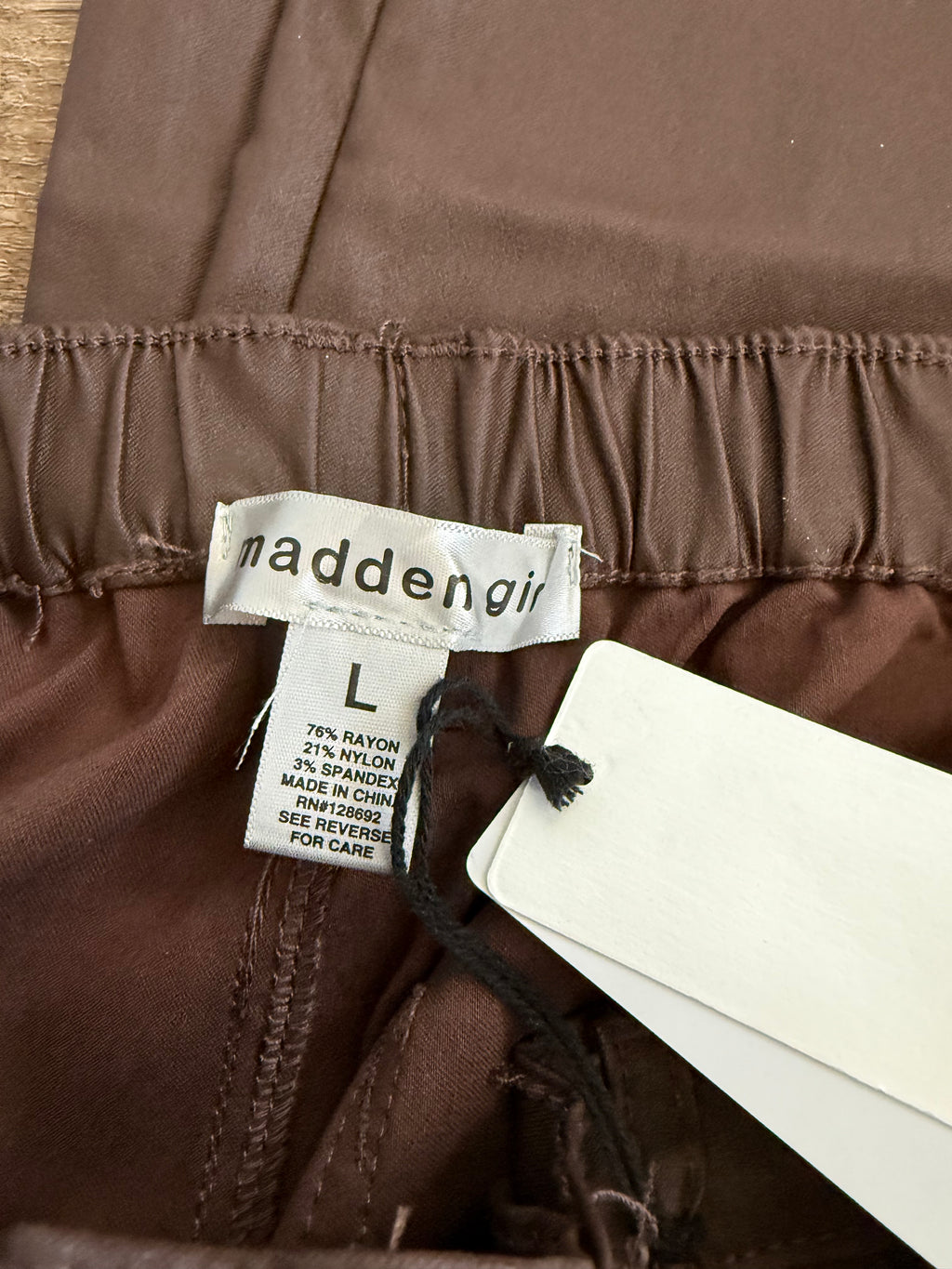 Madden Girl Cargos Size Large NWT